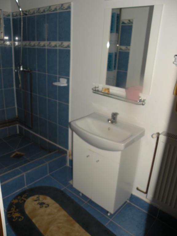 Camping Paradisul Soferilor Onesti Kamer foto